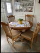 Solid Maple Kitchen Table & Chairs