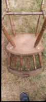 Chairs - Photo 2 of 4
