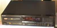 Sony CDP-990 Cd Player with headphone jack and vol