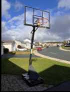 Spalding Basketball Net in Excellent Condition  - Photo 1 of 2