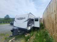 Springdale 303BH travel trailer - Photo 2 of 10