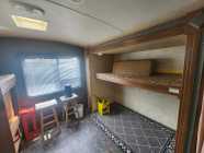 Springdale 303BH travel trailer - Photo 7 of 10