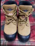 Steeltoe boots Women’s size 9 paid $100 asking $50