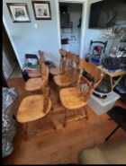 Table and chairs for sale - Photo 2 of 4
