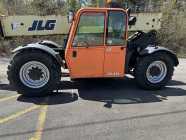 Telehandler - Photo 1 of 3