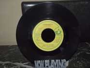 Thomas Dolby - She Blinded Me With Science - Photo 1 of 2