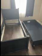 Trundle Twin Solid wood bed frame w/ 2 Sealy mattr - Photo 1 of 9