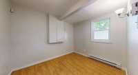 Remodeled two-bedroom house - Photo 3 of 4
