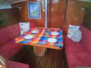 Victoire 10.44m (34 ft) sailboat - Photo 2 of 12