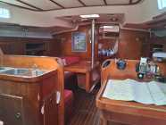 Victoire 10.44m (34 ft) sailboat - Photo 4 of 12