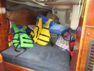 Victoire 10.44m (34 ft) sailboat - Photo 7 of 12