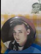 VINTAGE BOY GEORGE MUSIC THEMED BUTTON PINBACK