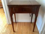 Vintage Singer Electric Sewing Machine with Cabine - Photo 1 of 2