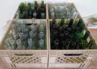 WINE BOTTLES - NO LABELS - Photo 3 of 4