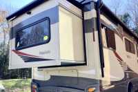 Winnebago Navion 2016 G - Photo 5 of 20