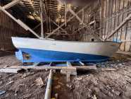 Wooden motor boat - Photo 3 of 5