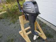 Yamaha outboard motor - Photo 1 of 9