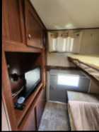 ZINGER TRAVEL TRAILER 29ft - Photo 5 of 10